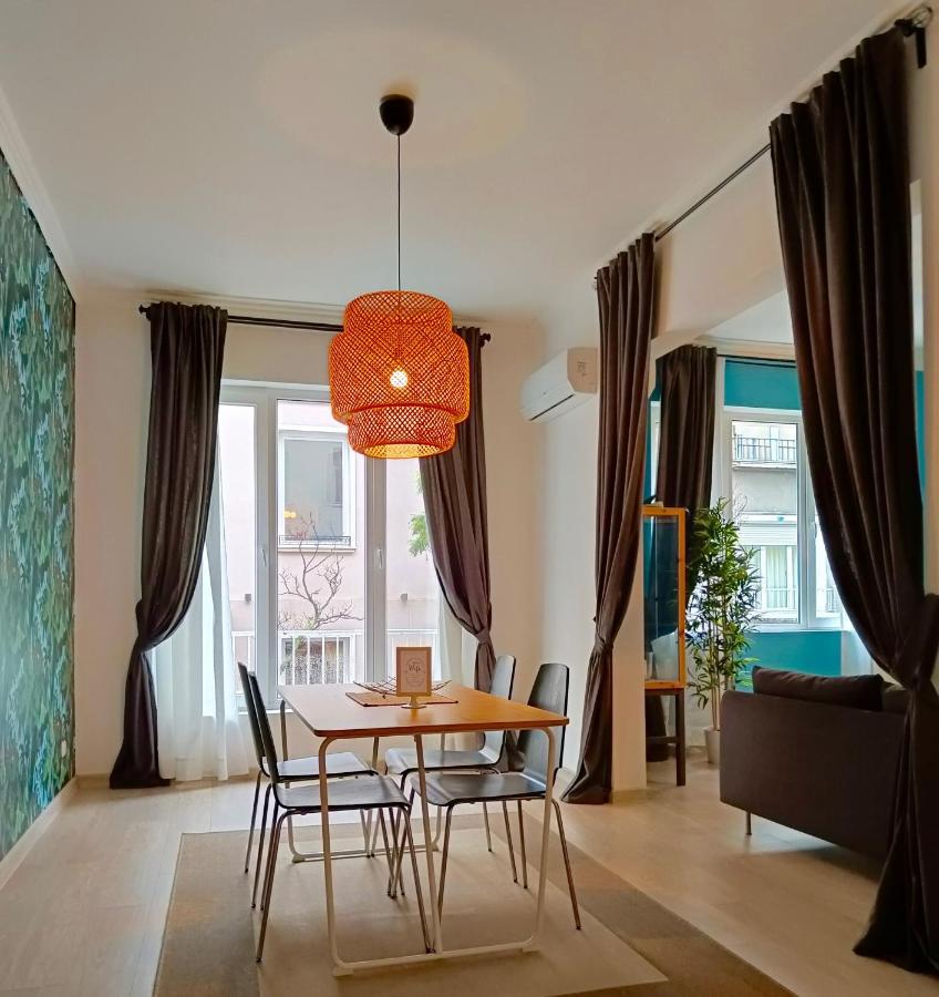 Newly Refurbished Apartment In The City Center โซเฟีย ภายนอก รูปภาพ