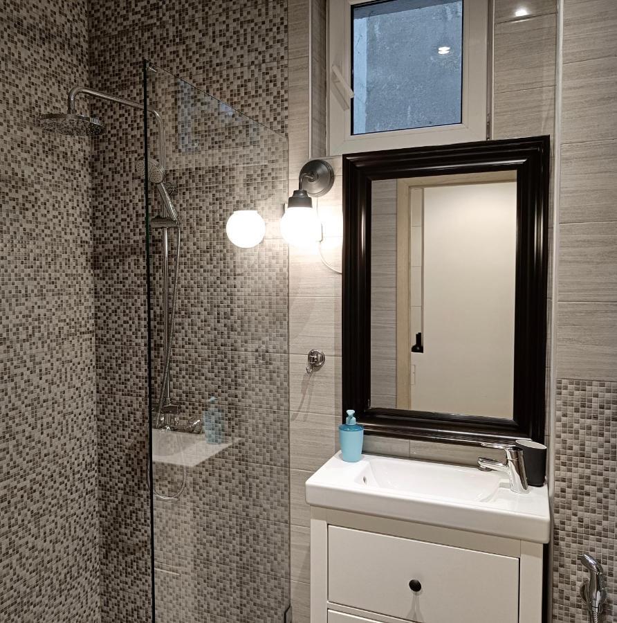 Newly Refurbished Apartment In The City Center โซเฟีย ภายนอก รูปภาพ